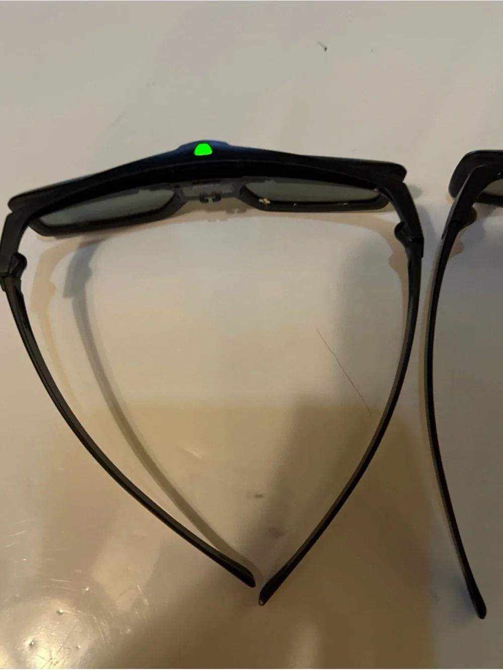 Lot Of 2 Sony TDG-BT400A Active 3D Glasses New Batteries Turns On To Sync *See